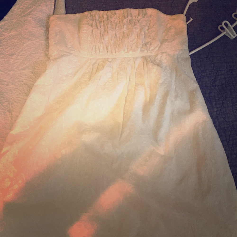 Strapless dress
